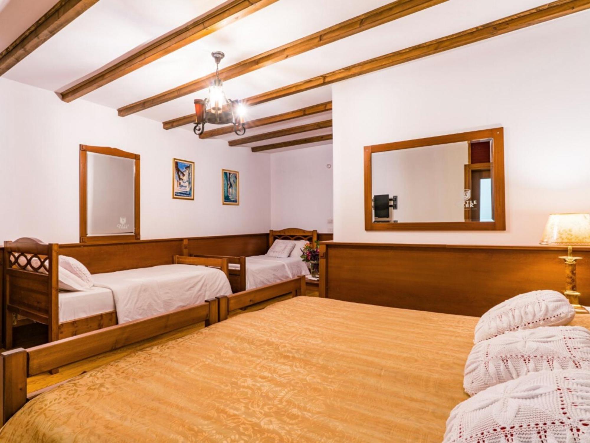 Hotel Castle Park ベラト 部屋 写真
